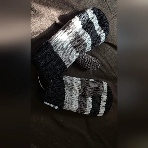 HBC Striped Knit Mittens in Black, Gray & White (NWT) - Picture 2 of 4